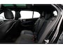 BMW 1-Serie 118i M Sport Dealeronderh. / Illuminated Boston / LED / Draadloos laden / Stoelverwarming / Panoramadak / PDC