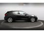 BMW 1-Serie 118i M Sport Dealeronderh. / Illuminated Boston / LED / Draadloos laden / Stoelverwarming / Panoramadak / PDC