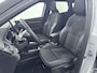 Renault Captur 1.8 E-Tech Full hybrid Esprit Alpine 160PK | Trekhaak | Schuif-/Kanteldak | Harman Kardon Audio | Stuurverwarming | All Season Banden | 19'' Inch Velgen | Apple CarPlay & Android Auto