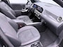 Mercedes-Benz GLA 250 e Business Solution AMG | Trekhaak Wegklapbaar | Panorama - Schuifdak | Apple Carplay/Android Auto | Verwarmd Stuurwiel | Adaptieve Cruise Control | Klasse 3 Alarm | Keyless Entry