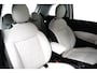Fiat 500 La Prima By Bocceli 42 kWh Navigatie | Parkeersensoren Achter | Lederen Bekleding | Climate | Cruise | LED | 17" Lichtmetaal | Airco (automatisch) | Apple Carplay/Android Auto|telefoonintegratie premium | Centrale deurvergrendeling
