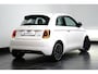 Fiat 500 La Prima By Bocceli 42 kWh Navigatie | Parkeersensoren Achter | Lederen Bekleding | Climate | Cruise | LED | 17" Lichtmetaal | Airco (automatisch) | Apple Carplay/Android Auto|telefoonintegratie premium | Centrale deurvergrendeling