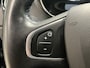 Renault Captur 1.3 TCe Intens / 150 pk / Automaat / All season banden / Trekhaak.