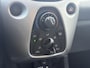 Toyota Aygo 1.0 VVT-i x-play | Automaat | Airco | Apple Carplay | Achteruitrijcamera | Onderhouden | NAP | Mooie auto!!!