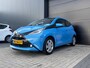 Toyota Aygo 1.0 VVT-i x-play | Automaat | Airco | Apple Carplay | Achteruitrijcamera | Onderhouden | NAP | Mooie auto!!!