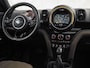 MINI Countryman 1.5 Cooper Automaat (PANORAMADAK, NAVIGATIE, BRUIN LEDER, STOELVERWARMING, SPORTSTOELEN, GETINT GLAS, PARKEERSENSOREN, CRUISE, NIEUWSTAAT)