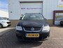 Volkswagen Touran 2.0-16V FSI AUTOMAAT APK T/M 9-9-2027