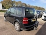 Volkswagen Touran 2.0-16V FSI AUTOMAAT APK T/M 9-9-2027