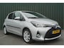 Toyota Yaris 1.5 Full Hybrid Dynamic + Trekhaak/ Camera/ Navi/ Keyless/ Cruise/ Airco/ Garantie!