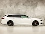 Opel Insignia 1.5 Turbo Innovation Sport Pack 165Pk (PANORAMADAK, APPLE CARPLAY, GROOT NAVI, CLIMATE, STUUR/STOELVERWARMING, LEDER, SPORTSTOELEN, GETINT GLAS, ADAPTIVE CRUISE, STOELVERWARMING ACHTER, NIEUWSTAAT)