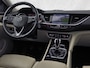 Opel Insignia 1.5 Turbo Innovation Sport Pack 165Pk (PANORAMADAK, APPLE CARPLAY, GROOT NAVI, CLIMATE, STUUR/STOELVERWARMING, LEDER, SPORTSTOELEN, GETINT GLAS, ADAPTIVE CRUISE, STOELVERWARMING ACHTER, NIEUWSTAAT)
