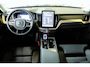 Volvo XC60 T6 Plug-in hybrid AWD Ultra Dark | Luchtvering | Semi-Electrische Wegklapbare Trekhaak | Panoramadak | Head up display | 360 graden camera | Verwarmbare voorstoelen stuurwiel en achterbank | Premium audio by Harman Kardon |