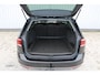 Volkswagen Passat Variant 1.5 TSI Elegance Business | Incl. 12 maanden garantie | Stoelverwarming | Adaptieve cruise control | Trekhaak | Parkeercamera | Apple carplay/Android auto |