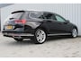 Volkswagen Passat Variant 1.5 TSI Elegance Business | Incl. 12 maanden garantie | Stoelverwarming | Adaptieve cruise control | Trekhaak | Parkeercamera | Apple carplay/Android auto |