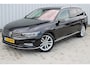 Volkswagen Passat Variant 1.5 TSI Elegance Business | Incl. 12 maanden garantie | Stoelverwarming | Adaptieve cruise control | Trekhaak | Parkeercamera | Apple carplay/Android auto |