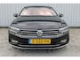 Volkswagen Passat Variant 1.5 TSI Elegance Business | Incl. 12 maanden garantie | Stoelverwarming | Adaptieve cruise control | Trekhaak | Parkeercamera | Apple carplay/Android auto |