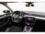 Volkswagen Passat Variant 1.5 TSI Elegance Business | Incl. 12 maanden garantie | Stoelverwarming | Adaptieve cruise control | Trekhaak | Parkeercamera | Apple carplay/Android auto |