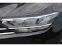 Volkswagen Passat Variant 1.5 TSI Elegance Business | Incl. 12 maanden garantie | Stoelverwarming | Adaptieve cruise control | Trekhaak | Parkeercamera | Apple carplay/Android auto |