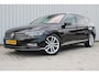 Volkswagen Passat Variant 1.5 TSI Elegance Business | Incl. 12 maanden garantie | Stoelverwarming | Adaptieve cruise control | Trekhaak | Parkeercamera | Apple carplay/Android auto |