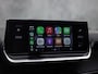Peugeot 2008 1.2 PureTech GT Pack (VIRTUAL COCKPIT, APPLE CARPLAY, BLACK PACK, GROOT NAVI, 360 CAMERA, SPORTSTOELEN, STOELVERWARMING, TREKHAAK, GETINT GLAS, ADAPTIVE CRUISE, NIEUWSTAAT)