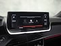 Peugeot 2008 1.2 PureTech GT Pack (VIRTUAL COCKPIT, APPLE CARPLAY, BLACK PACK, GROOT NAVI, 360 CAMERA, SPORTSTOELEN, STOELVERWARMING, TREKHAAK, GETINT GLAS, ADAPTIVE CRUISE, NIEUWSTAAT)
