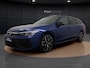 Volkswagen Passat Variant 1.5 eHybrid R-Line 272 PK | Pano Dak | Trekhaak | Head-up Display | 360 Camera | Harman Kardon | Black Style | Side Assist | Elek. Achterklep | Elek. Stoelen | Stuur-/Stoelverwarming V+A | 19'' |