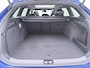 Volkswagen Passat Variant 1.5 eHybrid R-Line 272 PK | Pano Dak | Trekhaak | Head-up Display | 360 Camera | Harman Kardon | Black Style | Side Assist | Elek. Achterklep | Elek. Stoelen | Stuur-/Stoelverwarming V+A | 19'' |