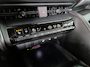 Toyota C-HR / C-HR+ 1.8 Hybrid 140 Team D /Elektrische achterklep/Draadloze telefoonoplader/Parkeersensoren/LED