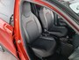 Toyota Aygo X 1.0 VVT-i S-CVT Premium Bi-Tone Leder/Apple Carplay/Android Auto/Draadloze telefoonoplader/Camera//LED/Adaptieve Cruise