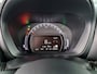 Toyota Aygo X 1.0 VVT-i S-CVT Premium Bi-Tone Leder/Apple Carplay/Android Auto/Draadloze telefoonoplader/Camera//LED/Adaptieve Cruise