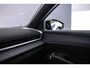 Volkswagen T-Roc R-Line 1st Edition 1.5 eTSI 150pk DSG Automaat Adaptive cruise control, Black Style, Achteruitrijcamera, LED matrix koplampen, Stuurwiel verwarmd, Parkeersensoren