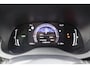 Toyota Yaris Cross 1.5 Hybrid 115 Dynamic Limited, Parkeersensoren, Stuurverwarming,