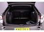 Volkswagen ID.4 Pro Limited Edition Plus 79 kWh 286pk Automaat Adaptive cruise control, Black Style, Panoramadak, Achteruitrijcamera, Navigatie, Elektrische achterklep