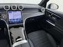 Mercedes-Benz GLC 300e AMG 4Matic // SoH 99% // Panoramadak // Trekhaak // Achterbank Verwarming // 360 Camera // Memory // Carplay // Night Pakket