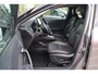 Renault Captur 1.3 TCe 140 Initiale Paris Automaat | Bose | Stoel-/Stuurverwarming | Leder | Camera | Trekhaak