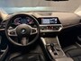 BMW 3-Serie 320i High Executive Edition|LEDER|PDC|CRUISE|STOELV|CAMERA|CARPLAY|NAVI|SFEER|18INCH|