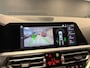 BMW 3-Serie 320i High Executive Edition|LEDER|PDC|CRUISE|STOELV|CAMERA|CARPLAY|NAVI|SFEER|18INCH|