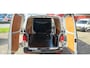 Volkswagen Transporter 2.0 TDI L2H1 28