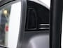 Volkswagen Tiguan 1.5 TSI R-Line Business | Schuif/kantel dak | Elektrische kofferbakklep | Achteruitrijcamera | Stoel en stuurwielverwarming | Dodehoekdetectie |