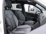 Volkswagen Tiguan 1.5 TSI R-Line Business | Schuif/kantel dak | Elektrische kofferbakklep | Achteruitrijcamera | Stoel en stuurwielverwarming | Dodehoekdetectie |