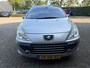 Peugeot 307 SW 2.0-16V Pack automaat / bj.2007 / navigatie / climate / panoramadak / trekhaak / APK tot 04/2027 / NAP 276392 km.