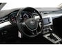 Volkswagen Passat Variant 1.6 TDI Business Edition | PANO-DAK | NAVIGATIE | 17'LMV | TREKHAAK | PDC-V/A | LED | SFEER | CLIMA |