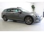 Volkswagen Passat Variant 1.6 TDI Business Edition | PANO-DAK | NAVIGATIE | 17'LMV | TREKHAAK | PDC-V/A | LED | SFEER | CLIMA |