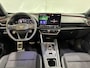 CUPRA Formentor 1.5 - 204PK TSI e-Hybrid Business Automaat | NIEUWE AUTO | Elektrisch Wegklapbare Trekhaak | Schuif/Kantel Dak | Digital Cockpit | Camera | Parkeersensoren | Stoelverwarming | Stuurwielverwarming | Apple CarPlay/Android Auto |