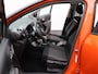 Citroën C3 Aircross 1.2 PureTech Shine | Automaat | Carplay | Parkeersensoren Voor en Achter | Navi | Clima | Stoelverwarming | 16" LMV