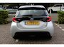 Toyota Yaris 1.5 Hybrid Dynamic | Rijklaar | Afn. Trekhaak | Apple/Android | Navi | DAB+ | Keyless | Allseason banden