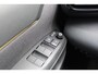 Toyota Yaris Cross 1.5 Hybrid Adventure Bi-Tone | Rijklaar | Blind Spot | Head Up | Sensoren v+a | Stoel-/stuurverw. | JBL | Apple/Android | LED | Keyless