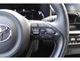 Toyota Yaris Cross 1.5 Hybrid Adventure Bi-Tone | Rijklaar | Blind Spot | Head Up | Sensoren v+a | Stoel-/stuurverw. | JBL | Apple/Android | LED | Keyless