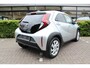 Toyota Aygo X 1.0 VVT-i MT first | Rijklaar | Stoelverw. | Clima | LED | Apple/Android | Privacy glass | LM-velgen | Dealer onderhouden
