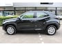 Toyota Yaris Cross 1.5 Hybrid Dynamic Special | Rijklaar | Head Up | Stoel-/stuurverw. | LED | Keyless | Apple/Android | All-season